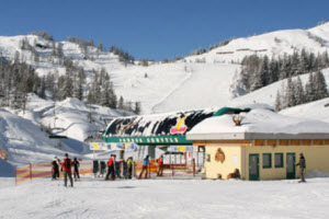 bergbahnen kleinarl powder shuttle